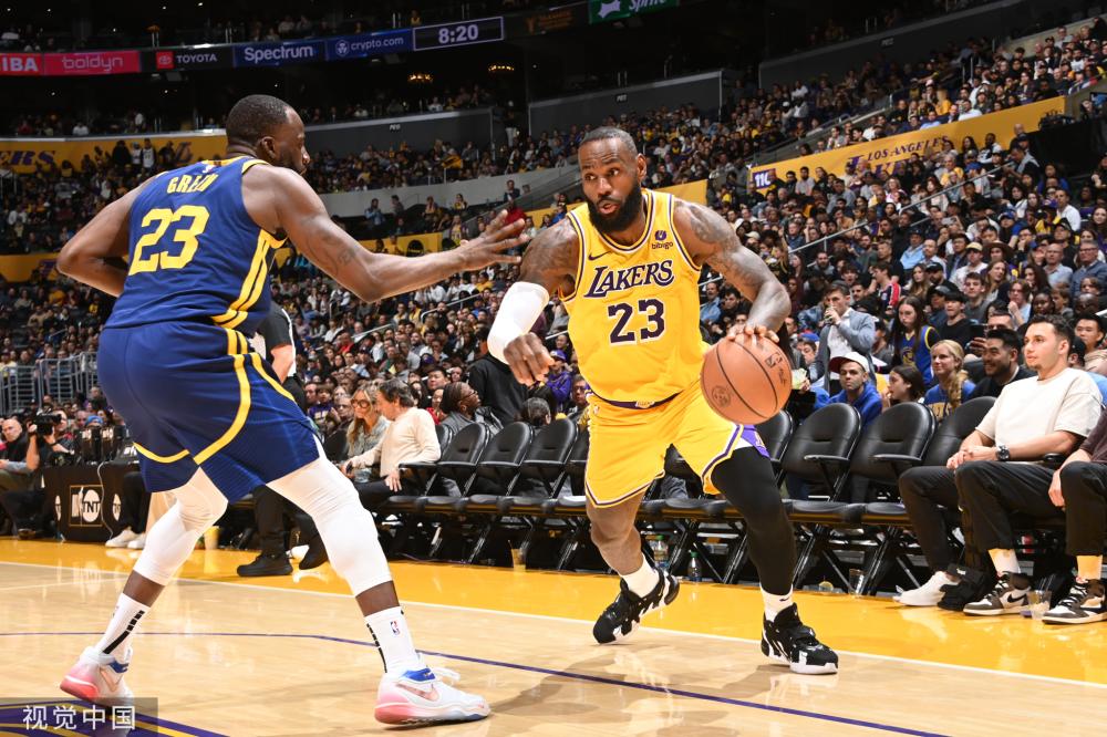 季后赛是 季后赛是